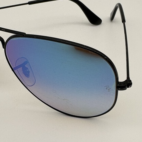 Ray-Ban Aviator Large Metal Sunglasses Model RB3025 002/40 Blue Mirror Glasses - Picture 3 of 16